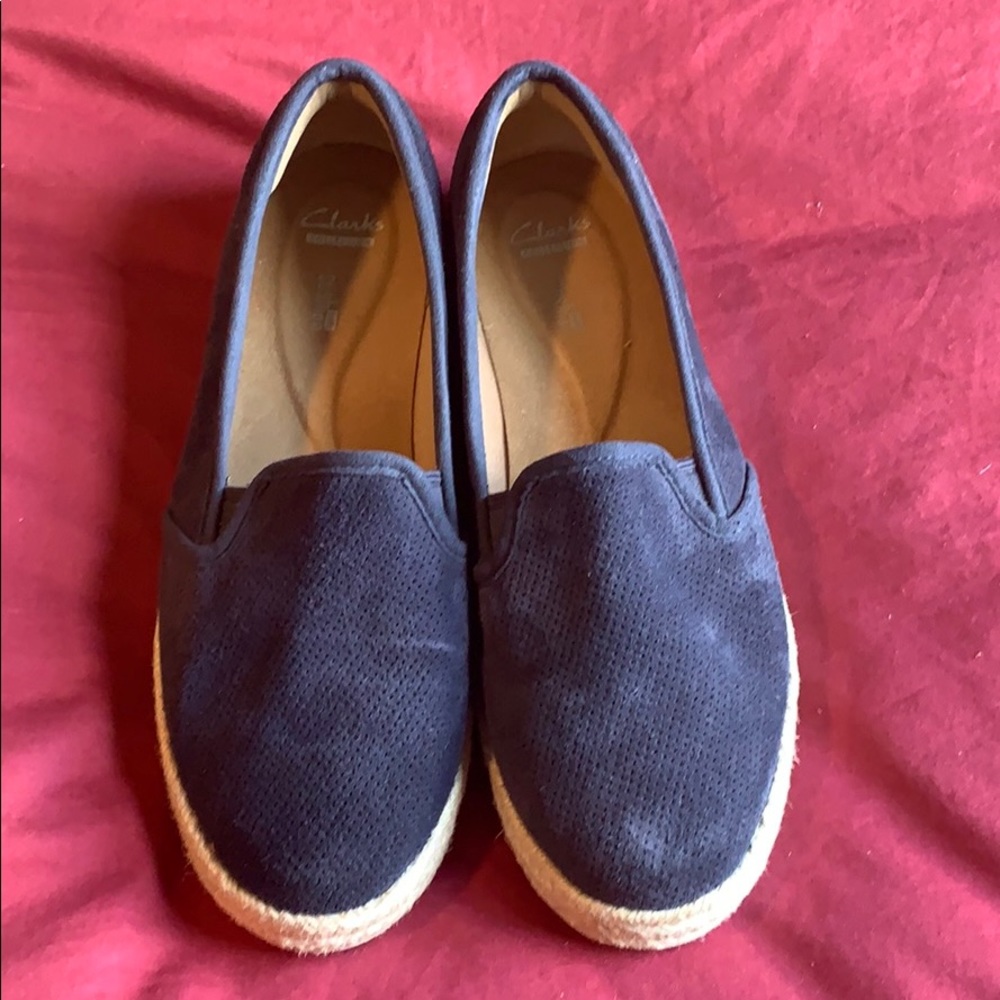 Clarks Navy Suede 9.5W Loafers
